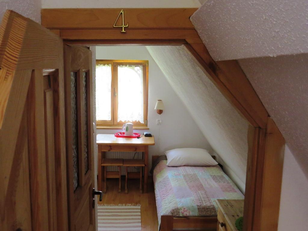 Wynajem Pokoi-Willa Pod Smrekami Zakopane Zimmer foto